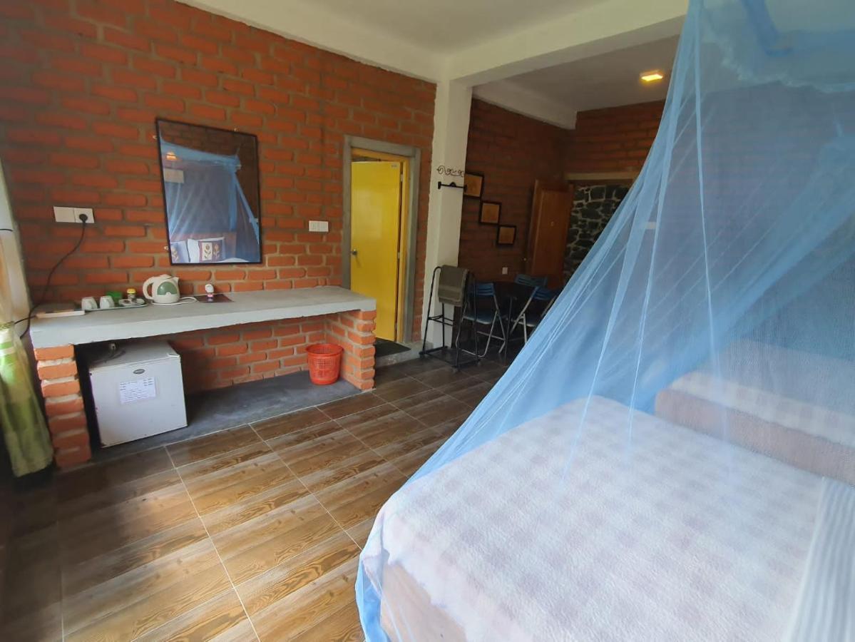 Ayubo Ella - Bed & Breakfast ภายนอก รูปภาพ