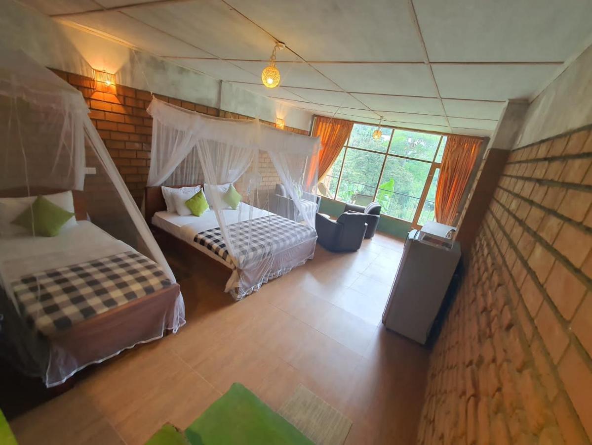 Ayubo Ella - Bed & Breakfast ภายนอก รูปภาพ