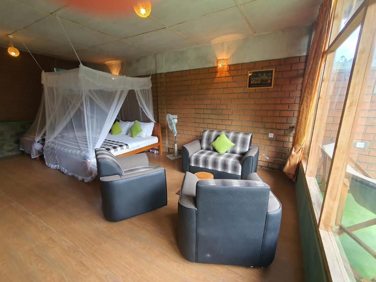 Ayubo Ella - Bed & Breakfast ภายนอก รูปภาพ
